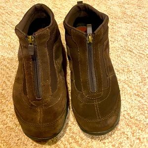Easy Spirit Casual Boot size 9.5 chocolate brown